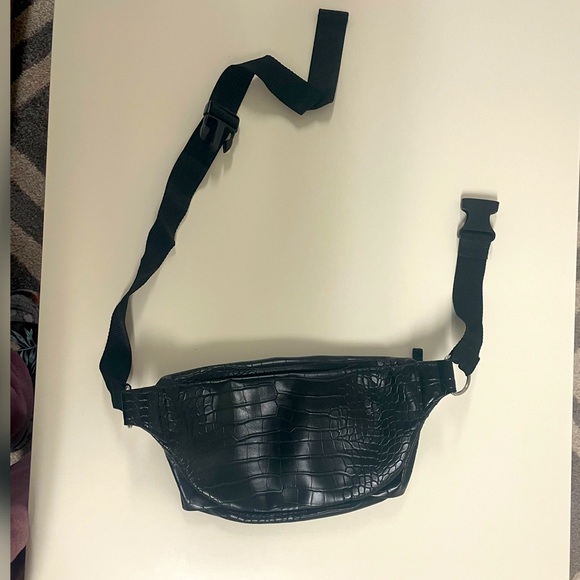 Fanny pack - Picture 2 of 3